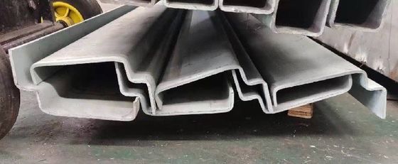 Sand Blasting 4.5mm Corten Steel C Type Z Type Shipping Container Bottom Side Rail Container Parts and Accessories