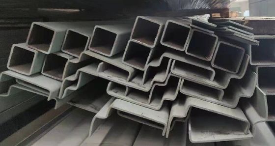 Sand Blasting 4.5mm Corten Steel C Type Z Type Shipping Container Bottom Side Rail Container Parts and Accessories