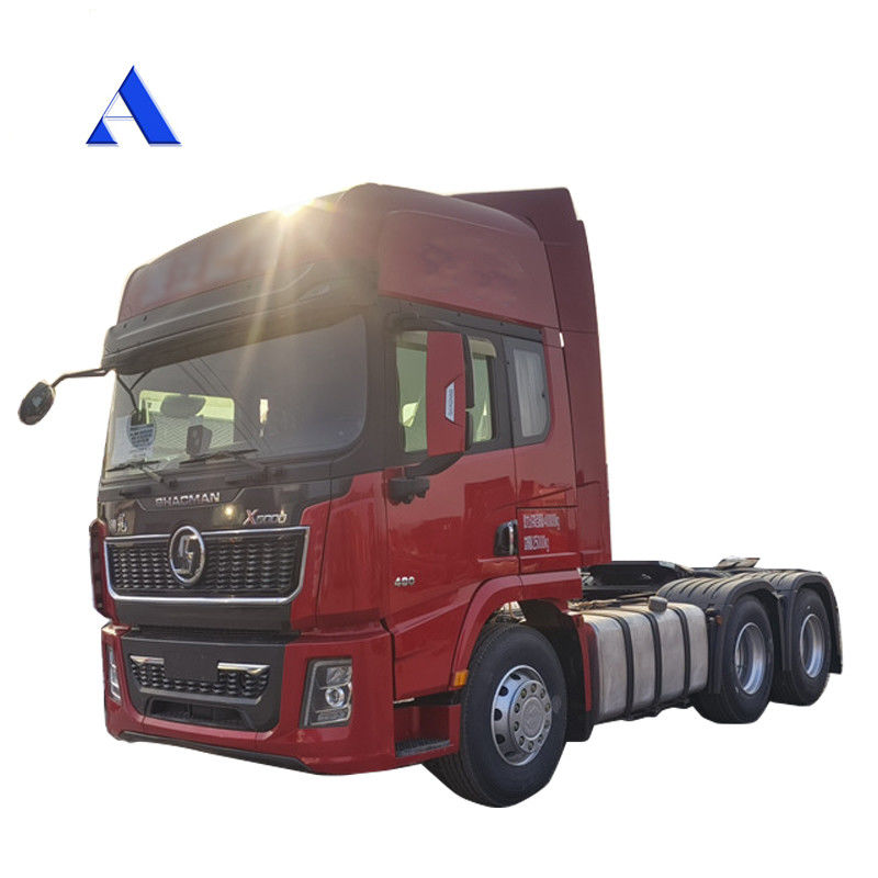 4x2 Tractor Head Truck Engine Emission Standard Diesel Fuel Type 6x4 Tractor Trailer for 10 Tires Sale
